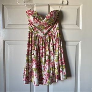 Floral strapless A-line dress.